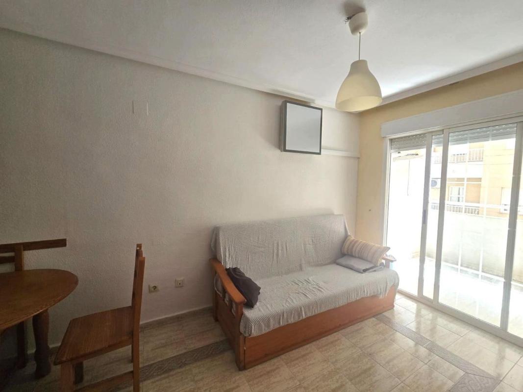 Продажа квартиры на Piso en Avenida Habaneras - Curva de Palangre, Torrevieja, Торревьеха
photo 5