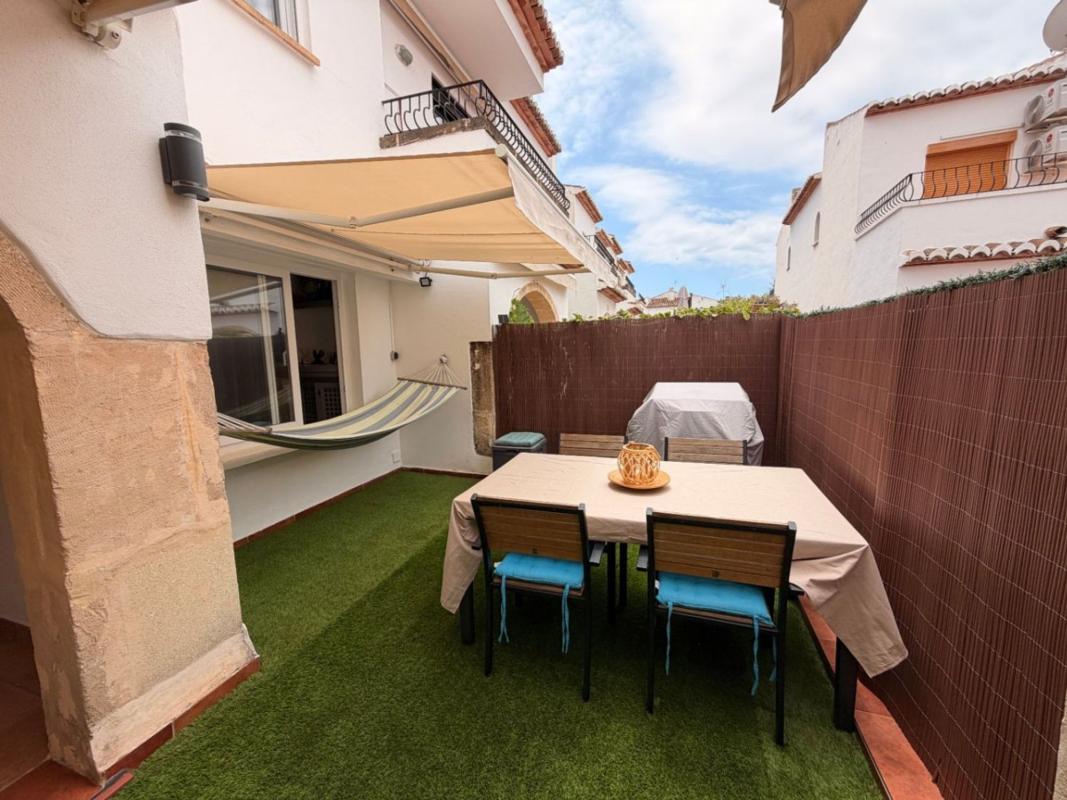 Properties for sale and rent in Spain photo 2