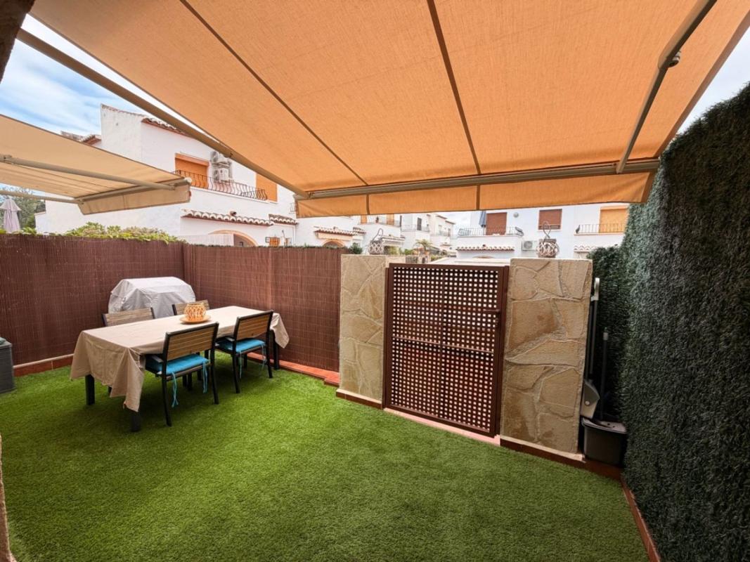 Properties for sale and rent in Spain photo 4
