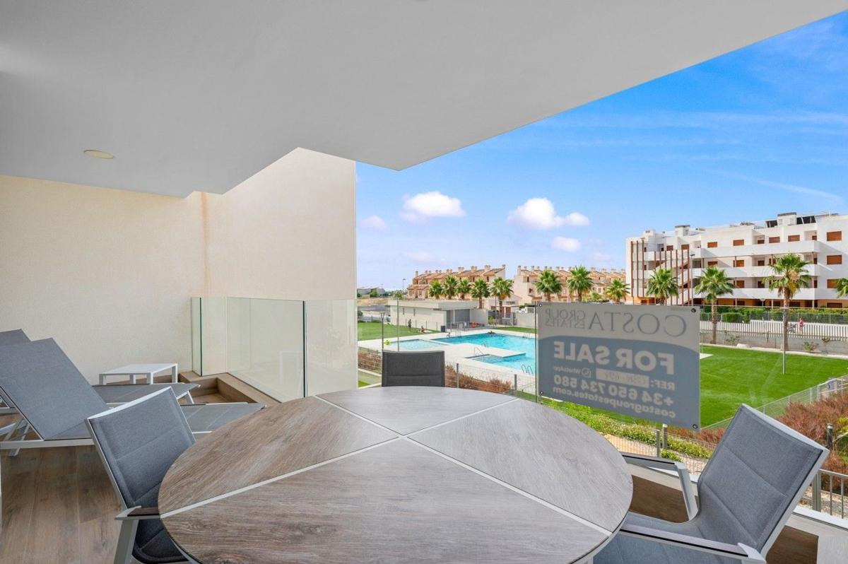 Продажа квартиры на Piso en Villamartín, Orihuela, Ориуэла
photo 3