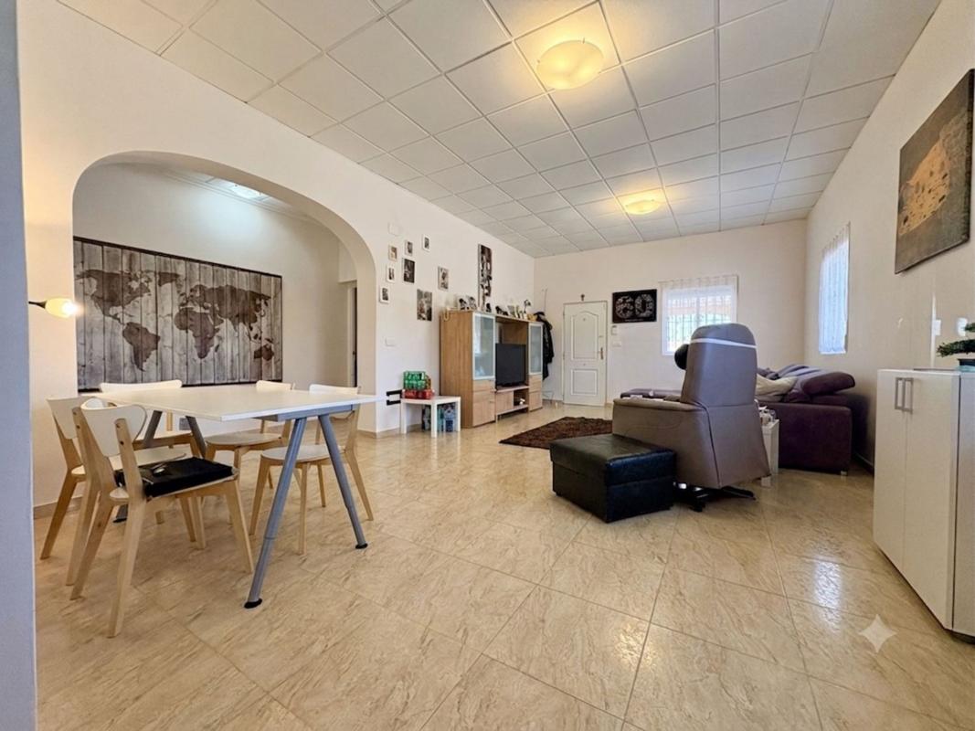Продажа загородного участка в Finca rústica en Dolores , Долорес photo 3
