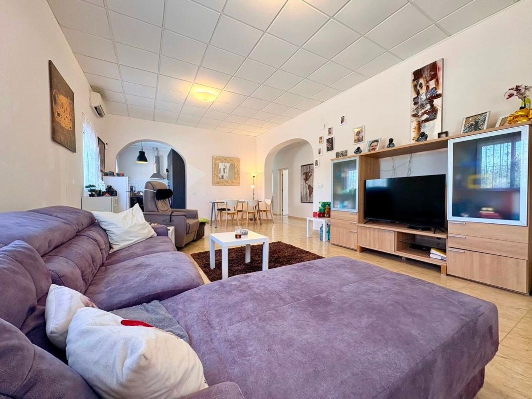 Продажа загородного участка в Finca rústica en Dolores , Долорес photo 5