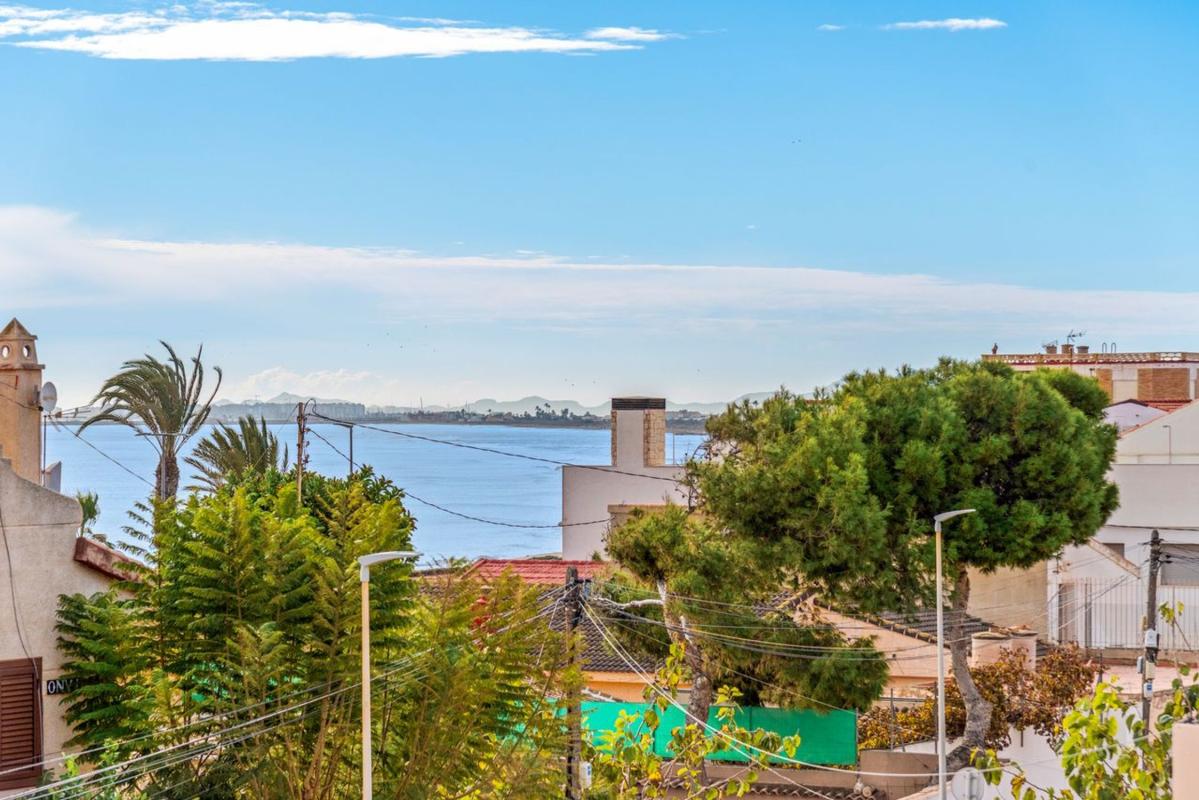 Продажа отдельного шале в  Casa o chalet en Torre de la Horadada, Pilar de la Horadada, Пилар де ла Орадада photo 5