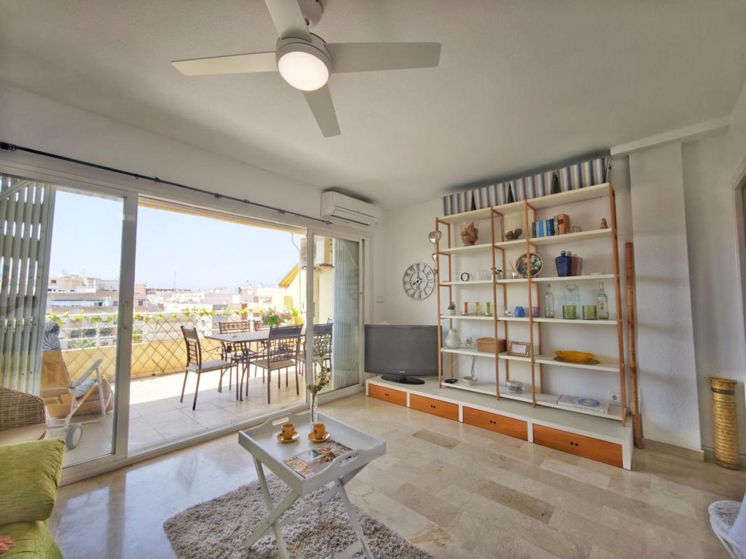 Продажа пентхауса на Ático en Calle Capitán García Gea, Playa del Cura, Torrevieja, Торревьеха photo 2