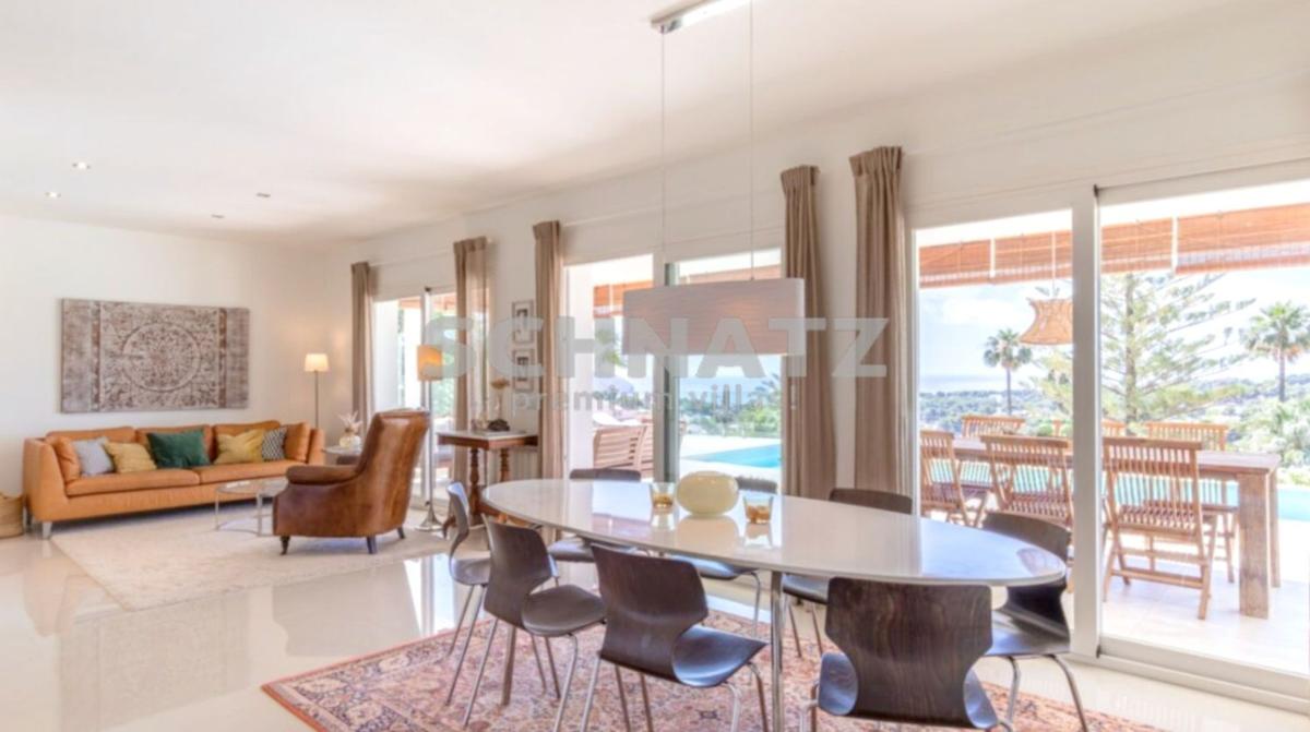 Sprzedaż niezależnego domku jednorodzinnego w  Casa o chalet en Casco Urbano, Moraira, Moraira photo 4