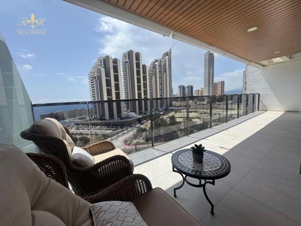 Venta de piso en Piso en Avenida República Argentina, Playa de Poniente, Benidorm, Benidorm
 photo 1