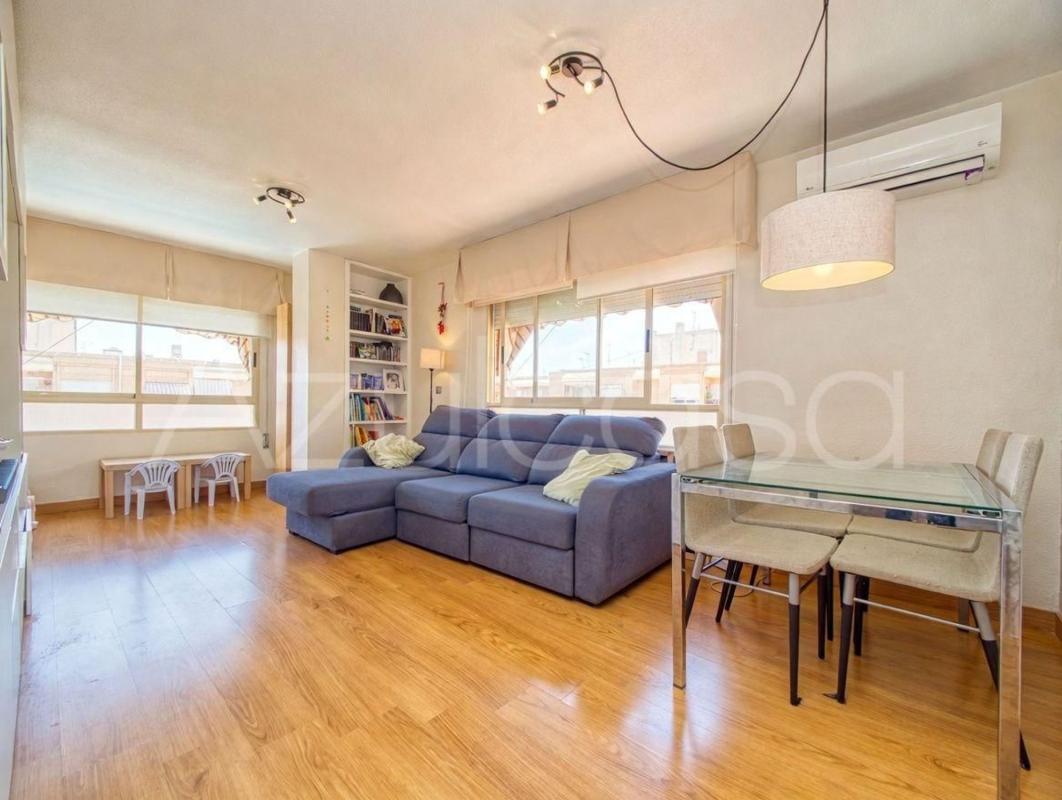 Venta de piso en Piso en Calle la Maigmona, Centro, San Juan de Alicante, San Juan de Alicante
 photo 3