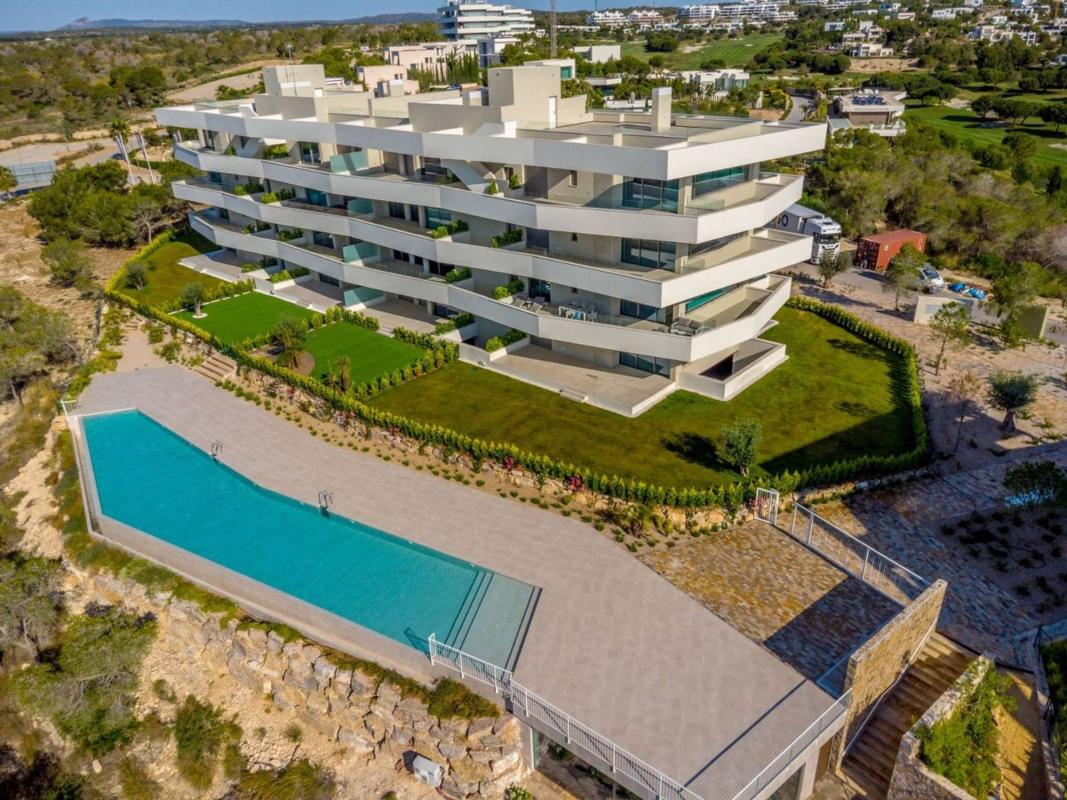 Продажа квартиры на Piso en Las Colinas Golf, Orihuela, Ориуэла
photo 1