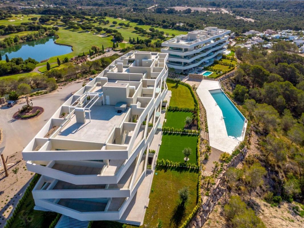 Продажа квартиры на Piso en Las Colinas Golf, Orihuela, Ориуэла
photo 2