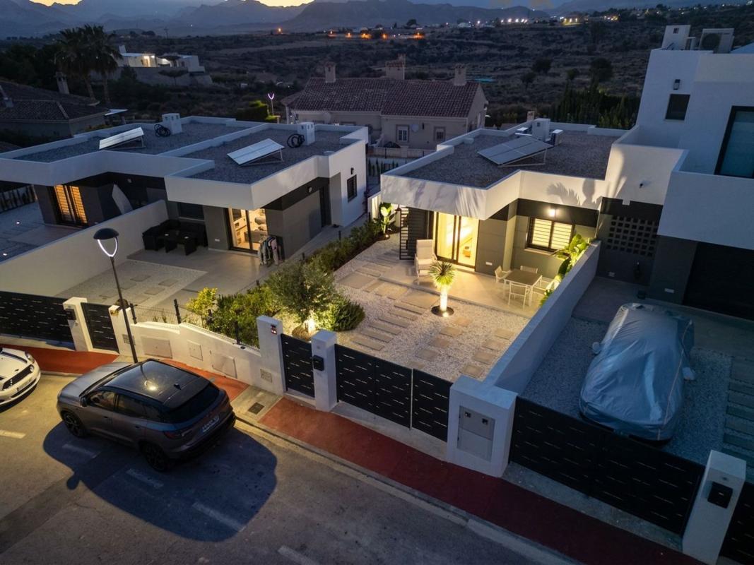 Properties for sale and rent in Spain photo 2