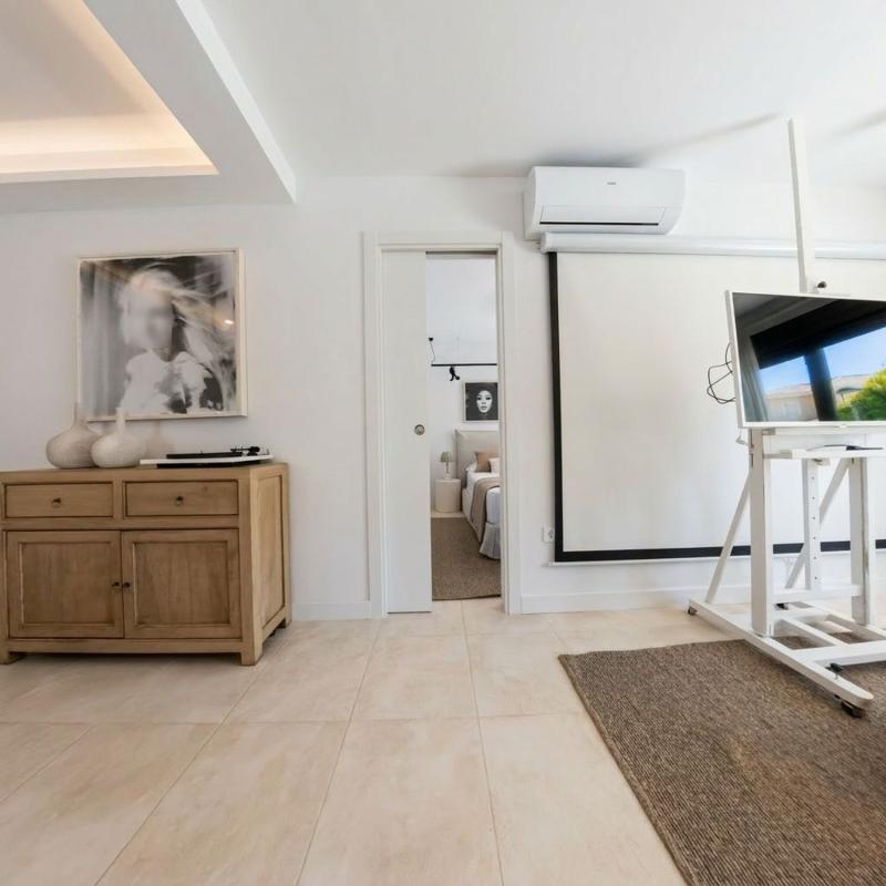 Properties for sale and rent in Spain photo 5