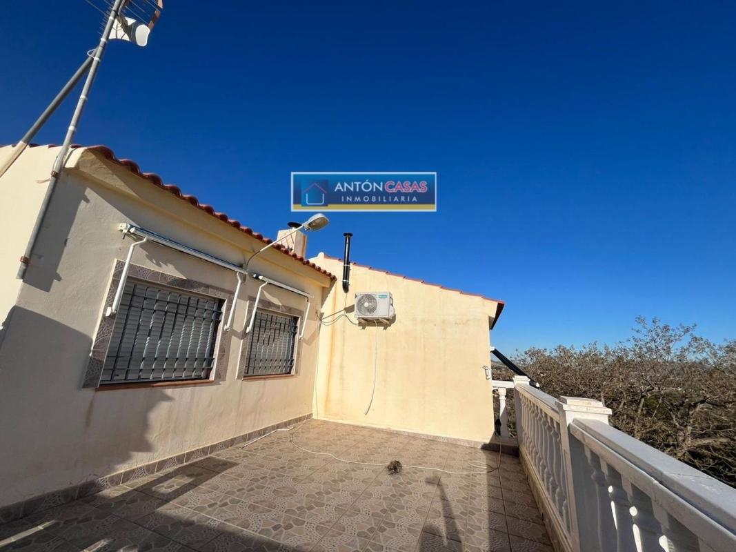 Properties for sale and rent in Spain photo 2