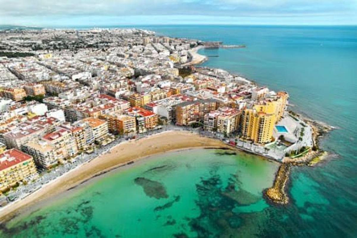 Venta de piso en Piso en Calle del Tomillo s/n, El Molino, Torrevieja, Torrevieja
photo 5
