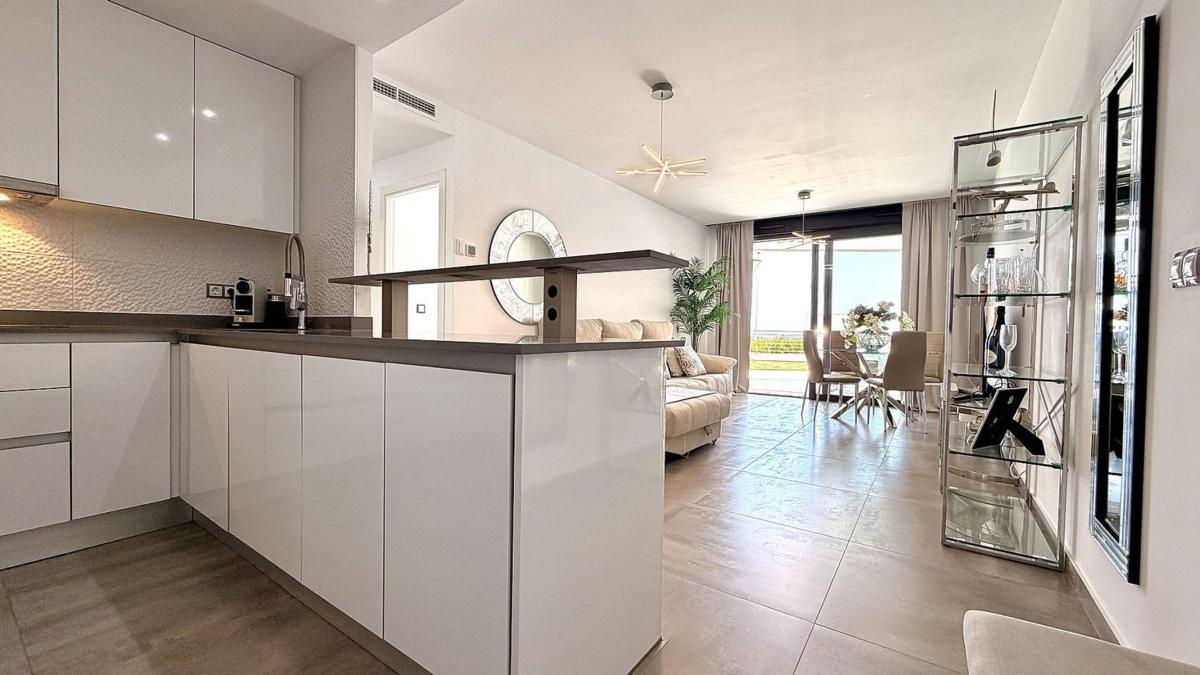 Продажа квартиры на Piso en Paseo Soria, 10, Arenales del Sol, Elche / Elx, Эльче / Эльх
photo 5