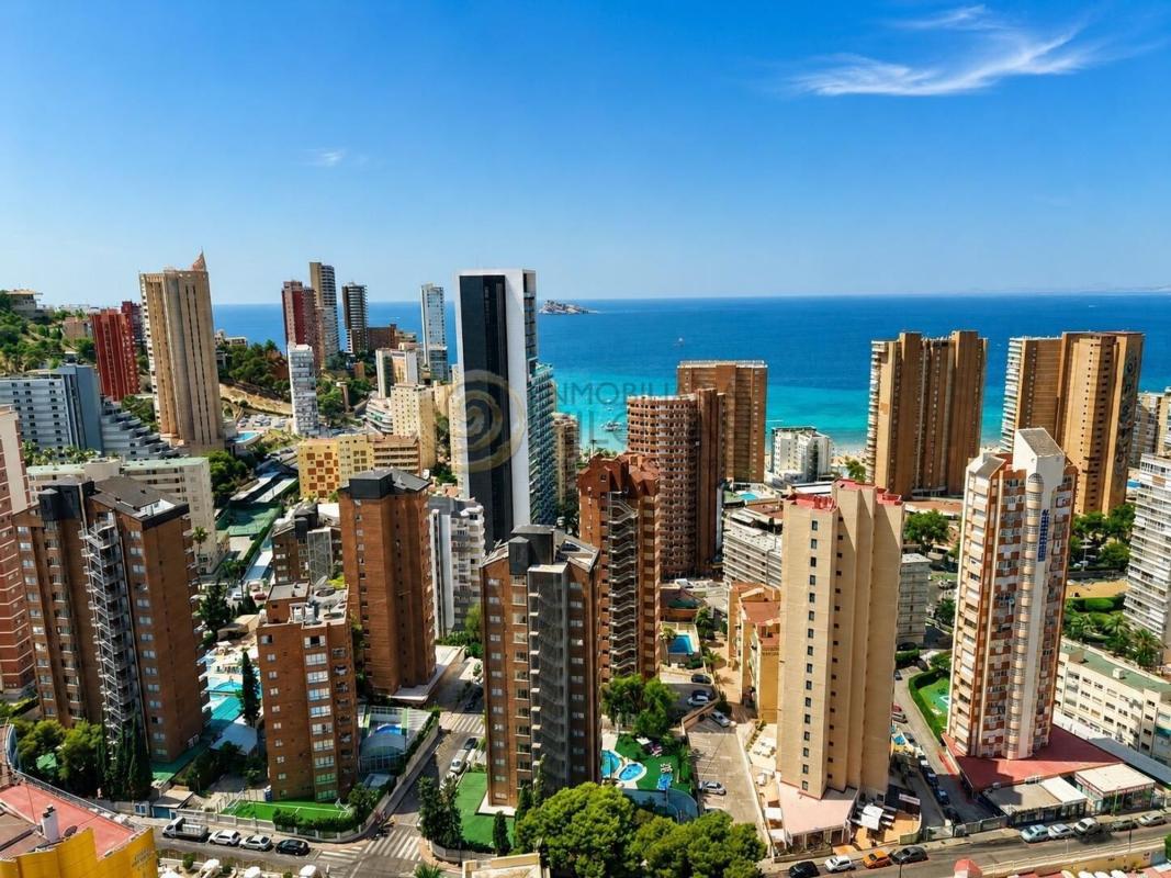 Venta de piso en Piso en Calle de Londres, 4, Zona Sierra Helada, Benidorm, Benidorm
 photo 2