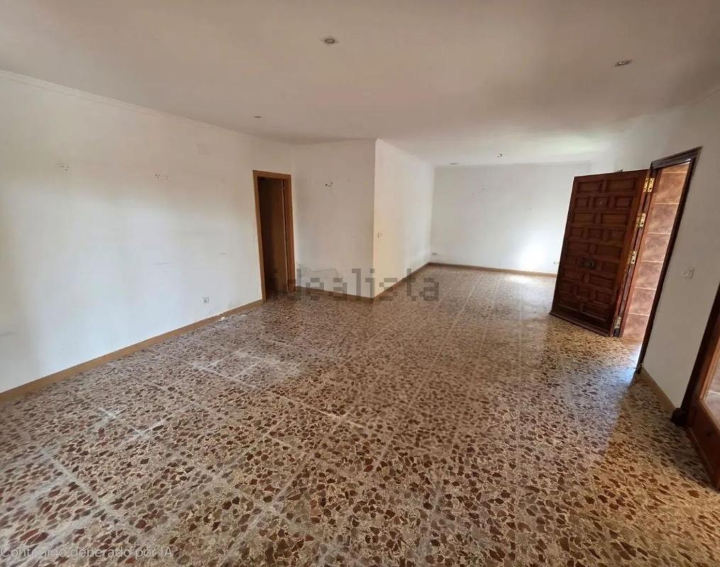 Недвижимость на продажу и в аренду в Испании photo 3