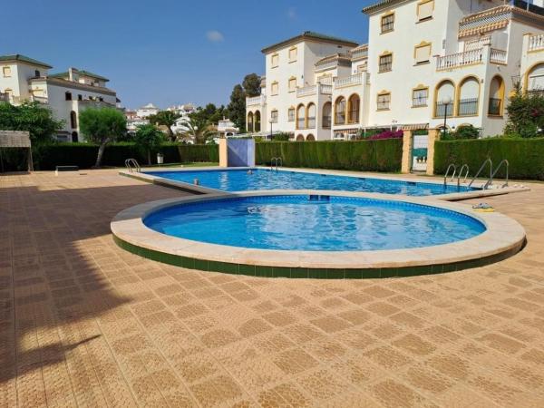 Venta de piso en Piso en Cabo Cervera, Torrevieja, Torrevieja
photo 1