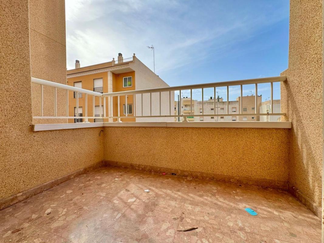 Venta de piso en Piso en Calle Comte de Torrellano, 73, Torrellano, Elche / Elx, Elche / Elx
photo 1