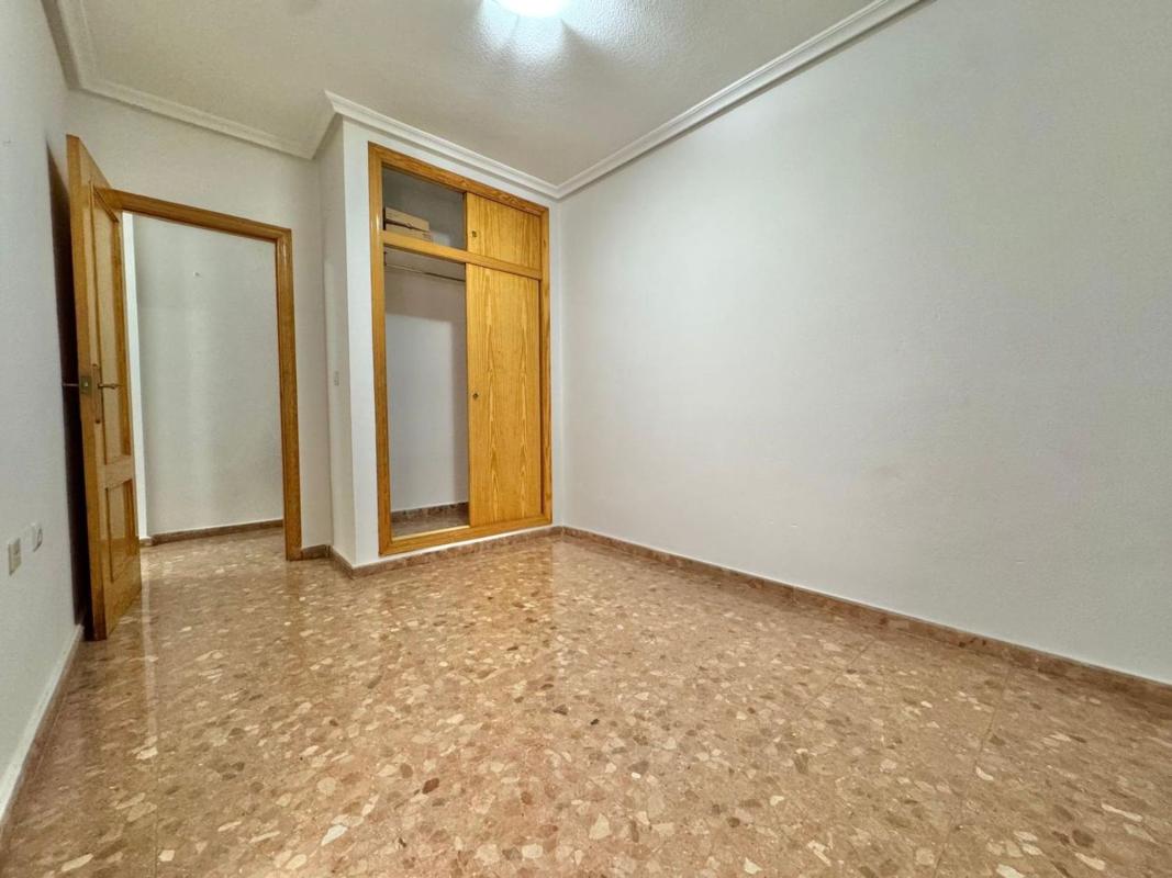 Venta de piso en Piso en Calle Comte de Torrellano, 73, Torrellano, Elche / Elx, Elche / Elx
photo 3