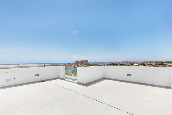 Аттик на продажу в Ático en Calle Gomera, Aguas Nuevas, Torrevieja, Торревьеха photo 1