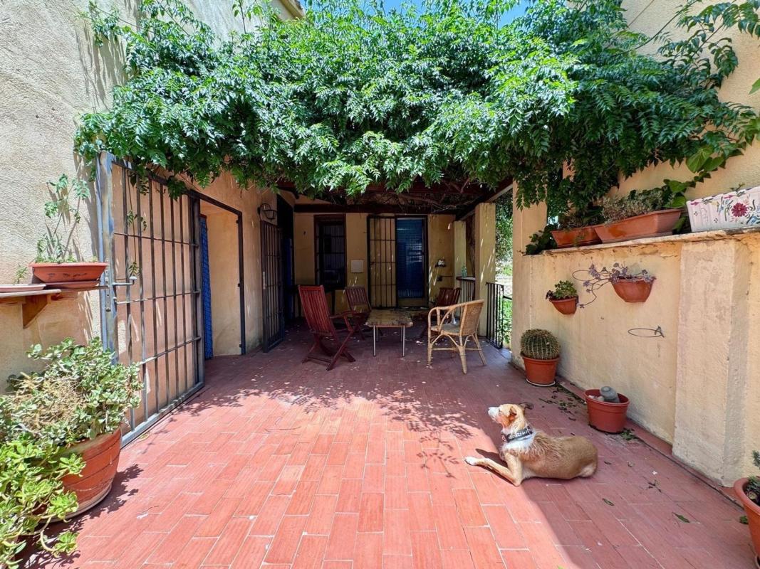 Propiedades en venta y alquiler en España photo 1