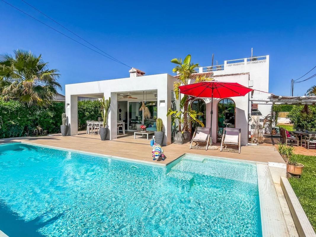 Properties for sale and rent in Spain photo 1