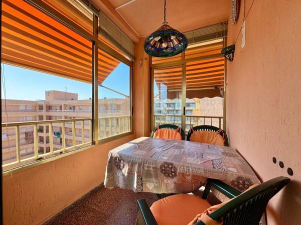 Продажа квартиры на Piso en Calle Castellón, 10, Puerto, Santa Pola, Санта Пола
photo 1