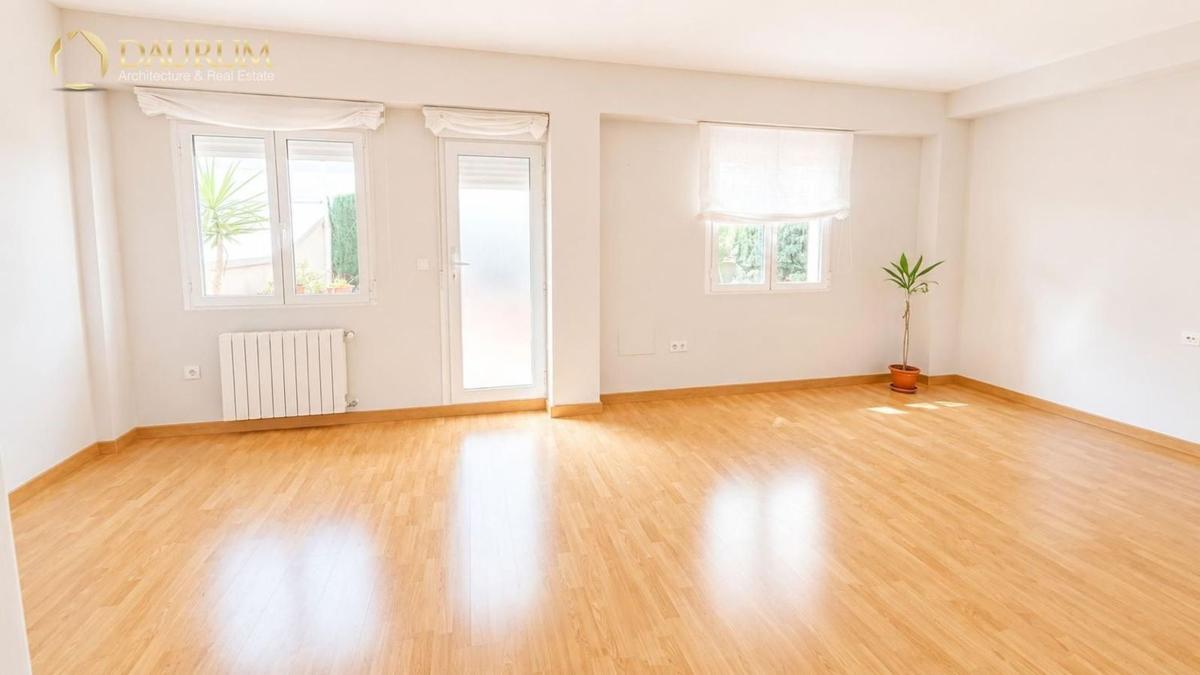 Venta de piso en Piso en Calle Pintor Cabrera, Ensanche-Diputación, Alicante / Alacant, Alicante / Alacant
photo 5