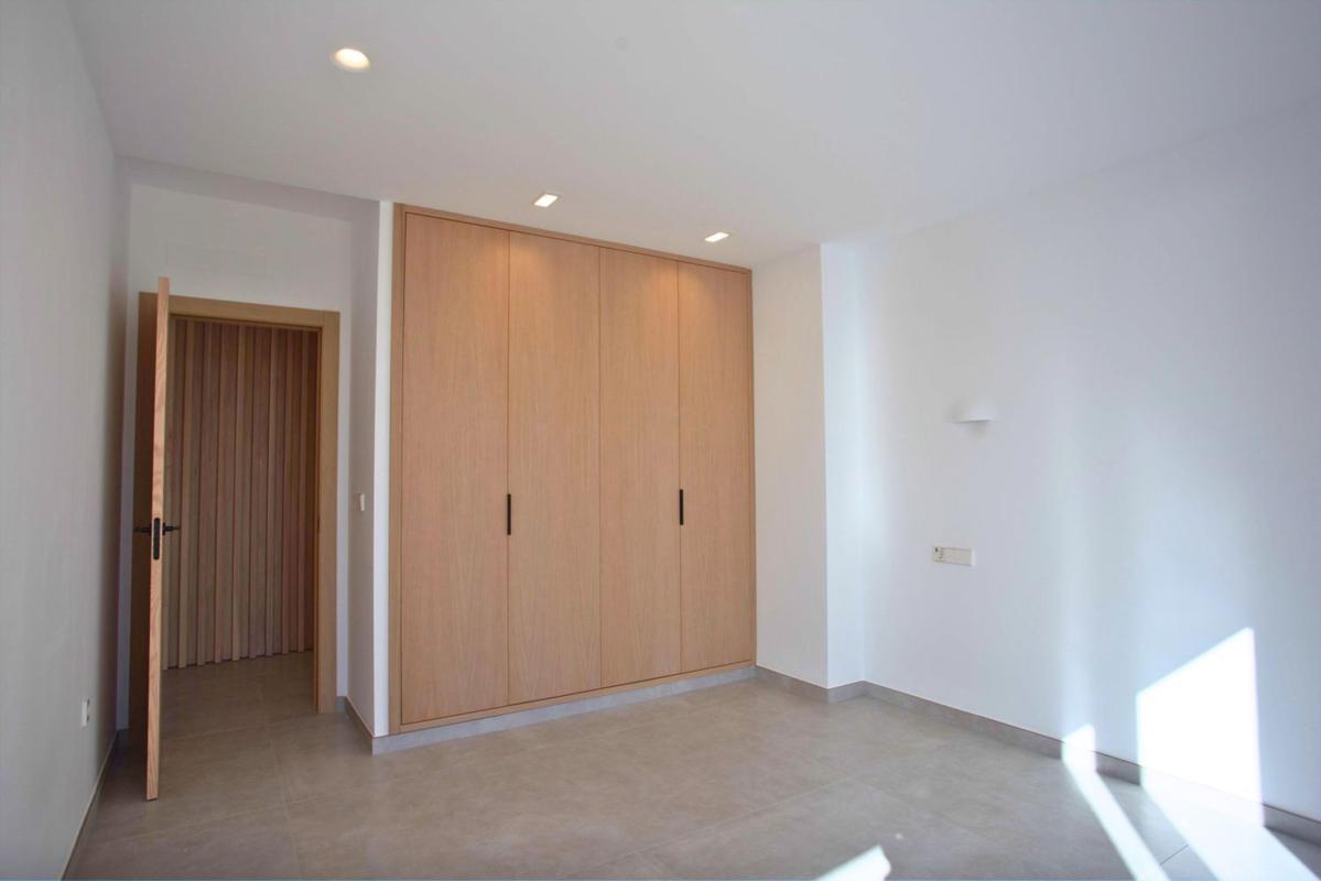 Недвижимость на продажу и в аренду в Испании photo 4
