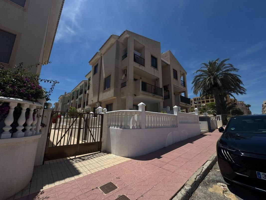 Venta de piso en Piso en Vinas Las, 2, Las Viñas, Guardamar del Segura, Guardamar del Segura
photo 2