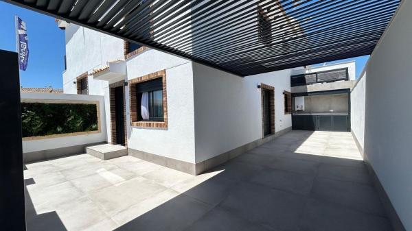 Chalet adosado en Zona Pueblo, Pilar de la Horadada thumbnail 1