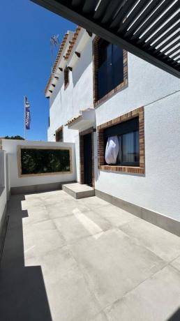 Chalet adosado en Zona Pueblo, Pilar de la Horadada thumbnail 2
