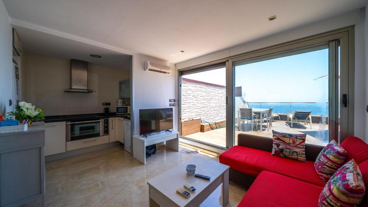 Продажа пентхауса на Ático en Calle Poeta Vila y Blanco, Ensanche-Diputación, Alicante / Alacant, Аликанте / Алакант photo 3