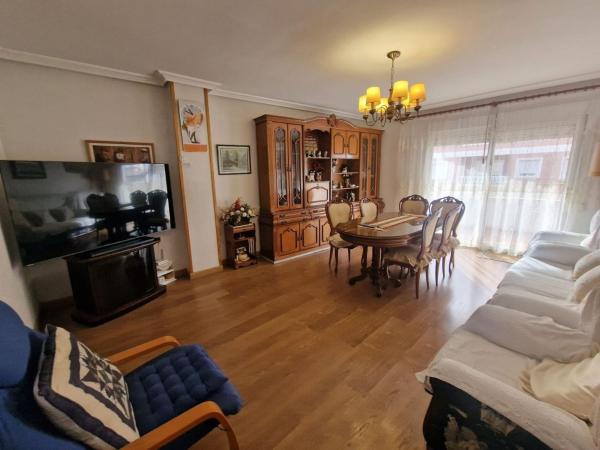 Venta de piso en Piso en Ronda Cesar Canovas Girada s/n, Parque de las Naciones, Torrevieja, Torrevieja
thumbnail 2