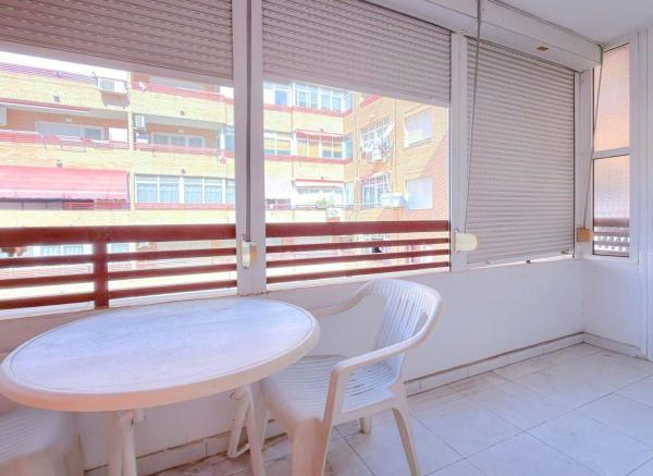 Sprzedaż mieszkania w Piso en Calle Bazan, El Molino, Torrevieja, Torrevieja
thumbnail 2