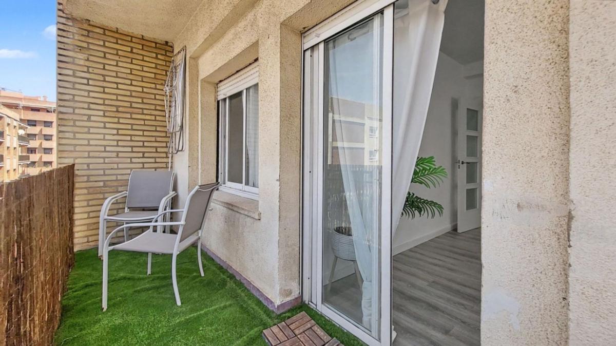 Sale of apartment in Piso en Centro Urbano, Denia, Denia
photo 3