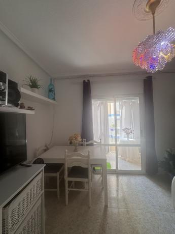 Venta de piso en Piso en Calle Concordia, 119, Playa del Cura, Torrevieja, Torrevieja
thumbnail 2