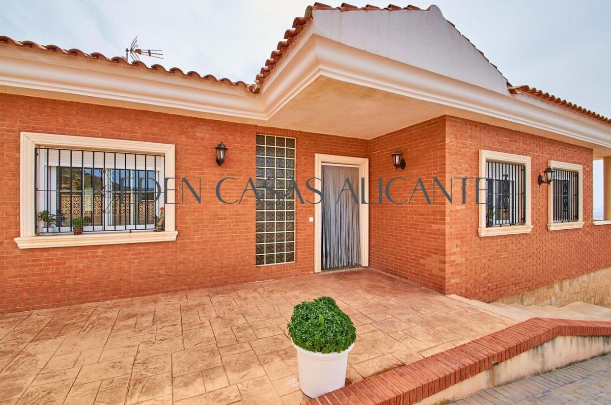 Propiedades en venta y alquiler en España photo 3