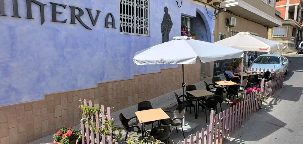 Properties for sale and rent in Spain photo 3