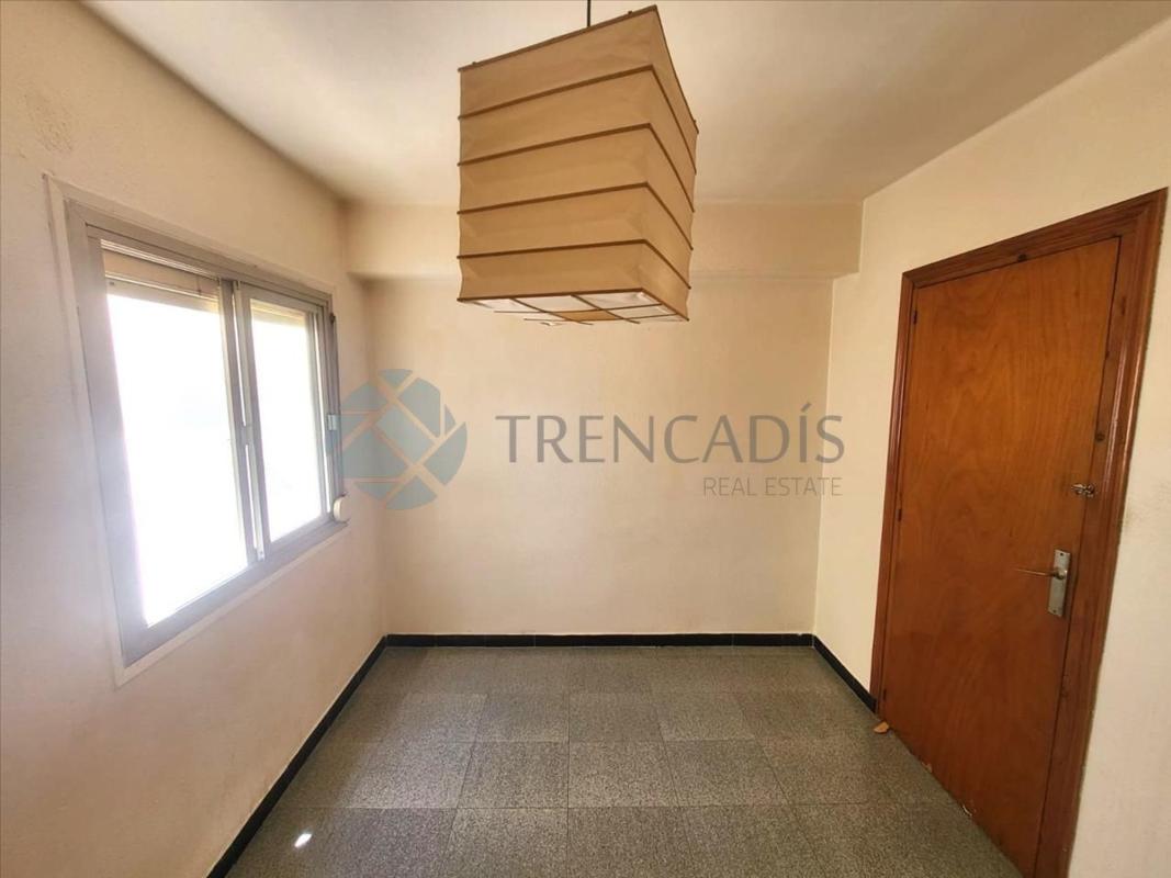 Продажа квартиры на Piso en Calle Tizona, Ibi, Иби
 photo 3