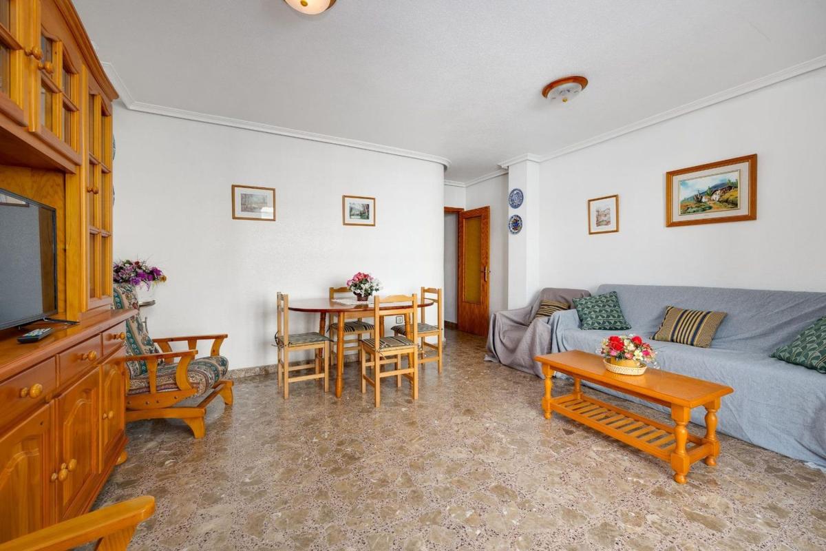 Venta de piso en Piso en Avenida de las Habaneras, Playa del Cura, Torrevieja, Torrevieja
photo 2