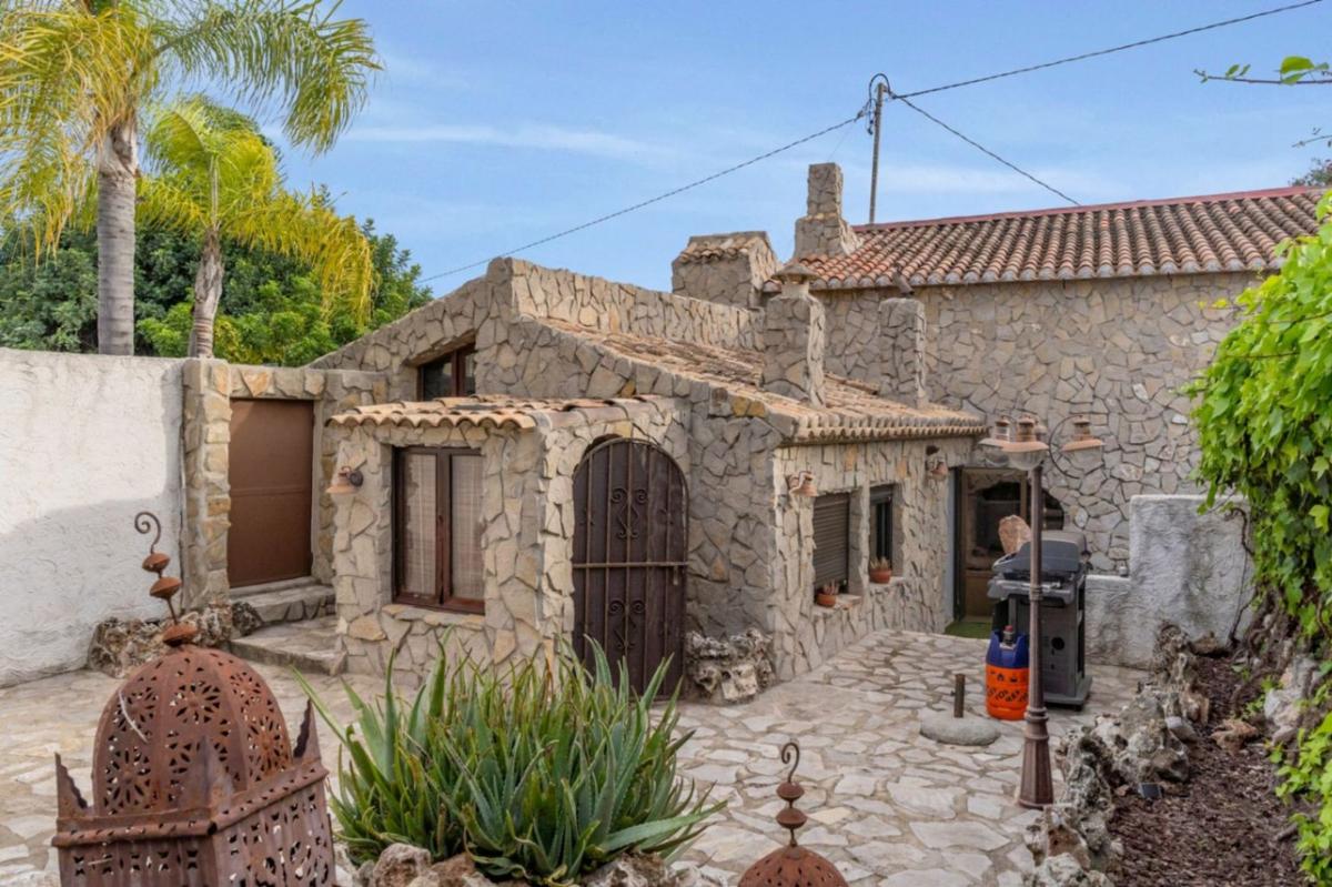 Sprzedaż niezależnego domku jednorodzinnego w  Casa o chalet en Centro Ciudad, Jávea/Xàbia, Jávea/Xàbia photo 3