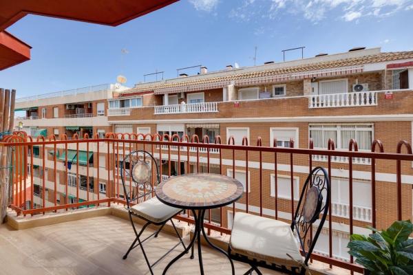 Venta de piso en Piso en Calle Guardamar, El Acequión, Torrevieja, Torrevieja
 photo 4