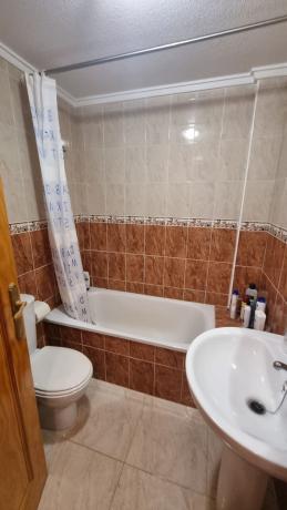 Venta de piso en Piso en Calle Clemente Gosálvez, Centro - Muelle Pesquero, Torrevieja, Torrevieja
 photo 4