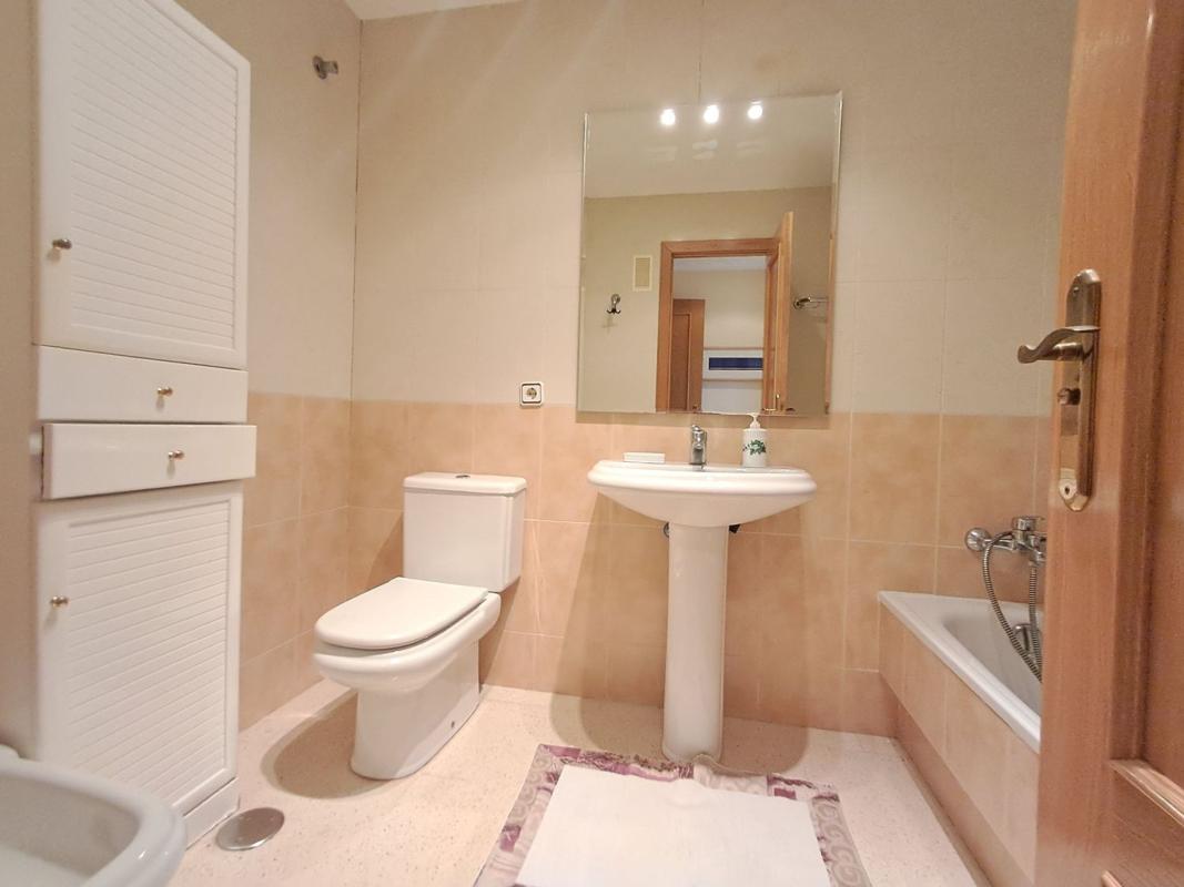 Sale of apartment in Piso en Avenida Murtal, 5, Playa de Poniente, Benidorm, Benidorm
 photo 5