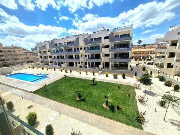 Sprzedaż mieszkania w Piso en Calle Cardamomo, Villamartín, Orihuela, Orihuela
photo 1