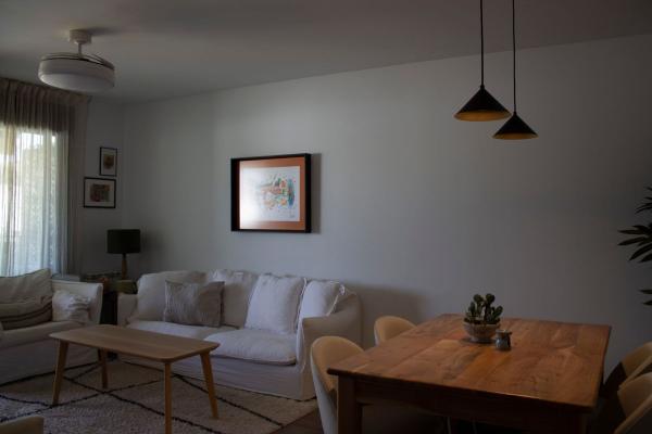 Продажа квартиры на Piso en Calle Madre Elisea Oliver, 20, Centro, San Juan de Alicante, Сан-Хуан-де-Аликанте
thumbnail 2