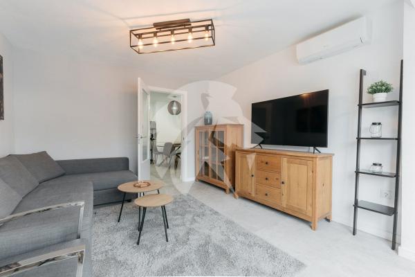 Sale of flat in Piso en Calle General Elizaicin, Carolinas Bajas, Alicante / Alacant, Alicante
photo 1