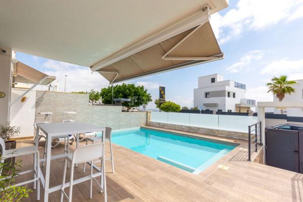 Sale of flat in Piso en Calle los Hernandez, 17, La Cañada - Los Alcores, San Miguel de Salinas, San Miguel de Salinas
 photo 4