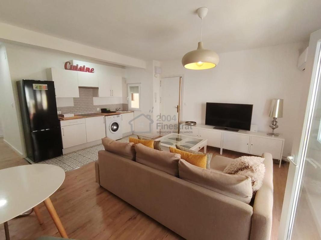 Venta de piso en Piso en Calle de Santa Faç, Puerto, Benidorm, Benidorm
photo 1